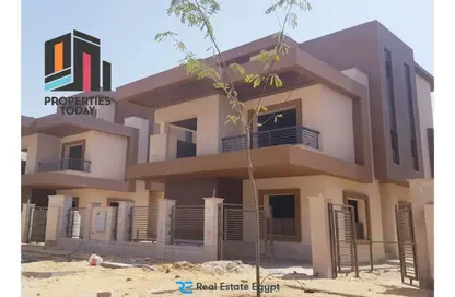 Townhouse - 4 Bedrooms - 3 Bathrooms for rent in New Giza - Cairo Alexandria Desert Road - 6 October City - Giza