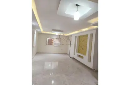 Apartment - 3 Bedrooms - 1 Bathroom for sale in El Mearag City - Zahraa El Maadi - Hay El Maadi - Cairo