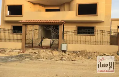 Villa - 7 Bathrooms for sale in GAPCO Compound - 6 October Compounds - 6 October City - Giza