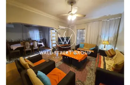 Apartment - 3 Bedrooms - 2 Bathrooms for sale in Abdullah Deraz St. - Ard El Golf - Heliopolis - Masr El Gedida - Cairo