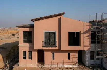 Villa - 3 Bedrooms - 2 Bathrooms for sale in Village West - Sheikh Zayed Compounds - Sheikh Zayed City - Giza