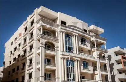 Duplex - 5 Bedrooms - 4 Bathrooms for sale in Shorouk City - Cairo