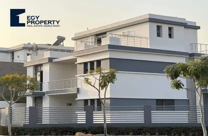 Townhouse - 3 Bedrooms - 3 Bathrooms for sale in Taj City - 5th Settlement Compounds - The 5th Settlement - New Cairo City - Cairo