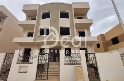 Apartment - 3 Bedrooms - 2 Bathrooms for sale in Touristic 1 - Northern Expansions - 6 October City - Giza