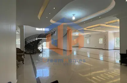 Villa - 5 Bedrooms - 5 Bathrooms for rent in Madinaty - Cairo