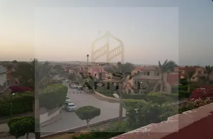 Twin House - 4 Bedrooms - 3 Bathrooms for sale in Solaimaneyah Gardens - 4th District - Sheikh Zayed City - Giza