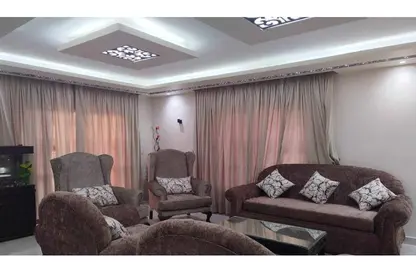 Apartment - 3 Bedrooms - 2 Bathrooms for rent in Al Khamayel city - Sheikh Zayed Compounds - Sheikh Zayed City - Giza