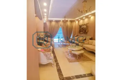 Villa - 5 Bedrooms - 4 Bathrooms for sale in El Koronfel - The 5th Settlement - New Cairo City - Cairo