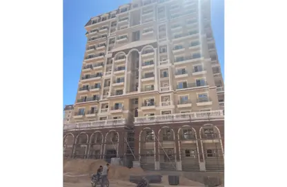 Apartment - 4 Bedrooms - 4 Bathrooms for sale in Sawary - Alexandria Compounds - Alexandria