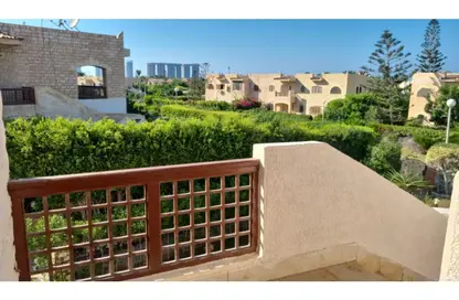 Chalet - 2 Bedrooms - 2 Bathrooms for sale in Marina 5 - Marina - Al Alamein - North Coast