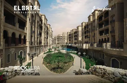 Apartment - 3 Bedrooms - 3 Bathrooms for sale in Rock Vera - 5th Settlement Compounds - The 5th Settlement - New Cairo City - Cairo