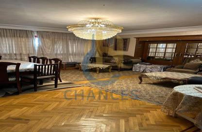 Apartment - 4 Bedrooms - 2 Bathrooms for sale in Cornish El Nile St. - Maadi - Hay El Maadi - Cairo