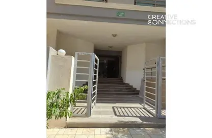 Apartment - 3 Bedrooms - 3 Bathrooms for sale in Al Fardous City - Al Wahat Road - 6 October City - Giza