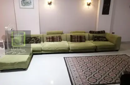 Apartment - 2 Bedrooms - 1 Bathroom for rent in 11th District - Sheikh Zayed City - Giza