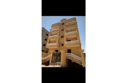 Apartment - 3 Bedrooms - 2 Bathrooms for sale in Al Nawadi St - Hadayek October - 6 October City - Giza