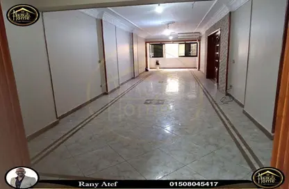 Apartment - 3 Bedrooms - 2 Bathrooms for rent in Camp Chezar - Hay Wasat - Alexandria