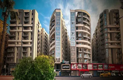 Apartment - 2 Bedrooms - 2 Bathrooms for sale in Al Karma - Seyouf - Hay Awal El Montazah - Alexandria