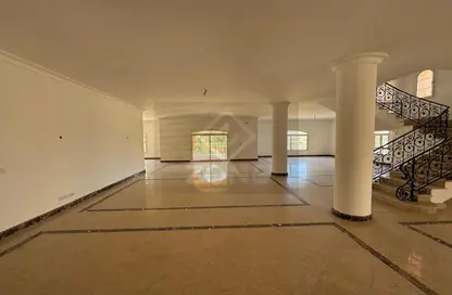 Villa - 6 Bedrooms - 6 Bathrooms for rent in Madinaty - Cairo