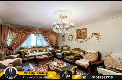 Apartment - 3 Bedrooms - 1 Bathroom for sale in Nasir Mosque St. - Smouha - Hay Sharq - Alexandria