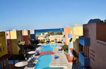 Apartment - 2 Bedrooms - 2 Bathrooms for sale in Al Dorra Residence - Hurghada Resorts - Hurghada - Red Sea