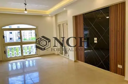 Apartment - 3 Bedrooms - 2 Bathrooms for rent in Leila - North Investors Area - New Cairo City - Cairo