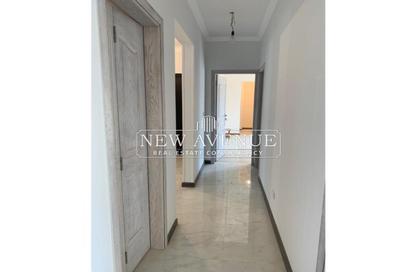 Apartment - 3 Bedrooms - 3 Bathrooms for sale in Eastown - 5th Settlement Compounds - The 5th Settlement - New Cairo City - Cairo