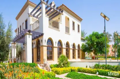 Villa - 4 Bedrooms - 5 Bathrooms for sale in Street Of Dreams - Uptown Cairo - Mokattam - Cairo