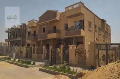 Townhouse - 5 Bedrooms - 3 Bathrooms for sale in New Heliopolis - Cairo