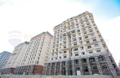 Apartment - 3 Bedrooms - 3 Bathrooms for sale in Sawary - Alexandria Compounds - Alexandria