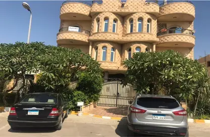 Apartment - 3 Bedrooms - 2 Bathrooms for rent in Ganoob El Acadimia - New Cairo City - Cairo