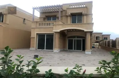 Villa - 6 Bedrooms - 4 Bathrooms for sale in Royal Meadows - Sheikh Zayed Compounds - Sheikh Zayed City - Giza