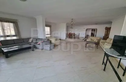 Apartment - 3 Bedrooms - 3 Bathrooms for rent in Street 207 - Degla - Hay El Maadi - Cairo