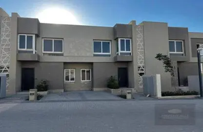 Villa - 4 Bedrooms - 3 Bathrooms for sale in Palm Hills Golf Extension - Al Wahat Road - 6 October City - Giza