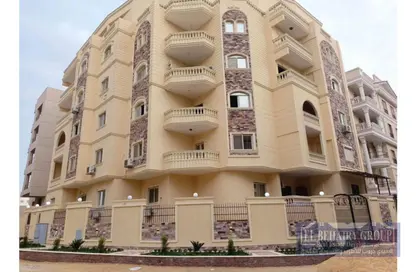 Full Floor - 3 Bedrooms - 3 Bathrooms for sale in South Lotus - El Lotus - New Cairo City - Cairo