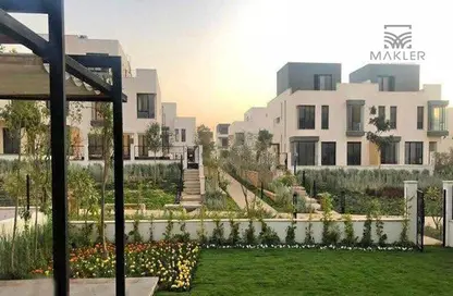 Apartment - 3 Bedrooms - 3 Bathrooms for sale in Sodic West - Sheikh Zayed Compounds - Sheikh Zayed City - Giza