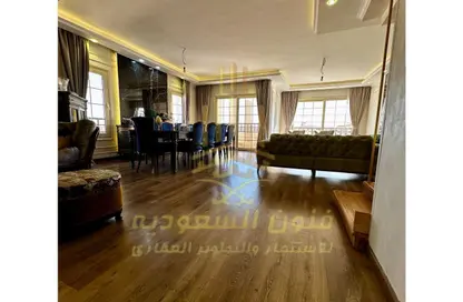 Duplex - 5 Bedrooms - 6 Bathrooms for sale in District 2 - The 5th Settlement - New Cairo City - Cairo