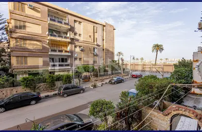 Apartment - 2 Bedrooms - 1 Bathroom for sale in Corniche Al Maamoura - Al Maamoura - Hay Than El Montazah - Alexandria