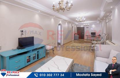 Apartment - 2 Bedrooms - 1 Bathroom for sale in Al Fath St. - Fleming - Hay Sharq - Alexandria