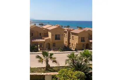 Townhouse - 4 Bedrooms - 3 Bathrooms for sale in La Vista Topaz - La Vista - Al Ain Al Sokhna - Suez