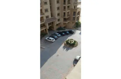 Apartment - 3 Bedrooms - 2 Bathrooms for sale in Al Obour Road - Obour Market - Obour City - Qalyubia