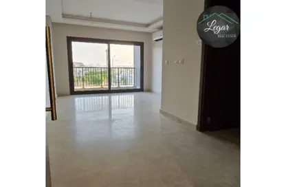 Apartment - 2 Bedrooms - 2 Bathrooms for rent in Park Side Residence - Zed Towers - Sheikh Zayed Compounds - Sheikh Zayed City - Giza