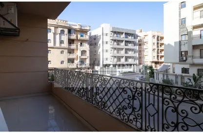 Apartment - 3 Bedrooms - 3 Bathrooms for rent in South Teseen St. - The 5th Settlement - New Cairo City - Cairo