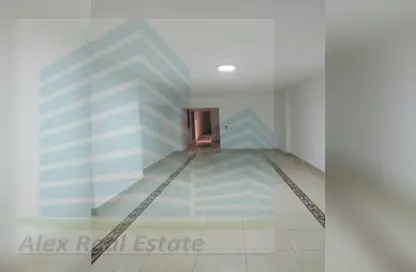 Apartment - 3 Bedrooms - 3 Bathrooms for rent in Mohamed Fawzy Moaz St. - Smouha - Hay Sharq - Alexandria