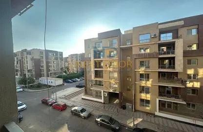 Apartment - 3 Bedrooms - 2 Bathrooms for sale in El Koronfel - The 5th Settlement - New Cairo City - Cairo