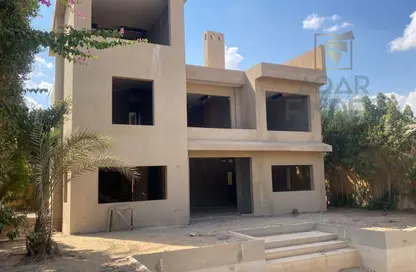 Villa - 6 Bedrooms - 7 Bathrooms for sale in Tara - Sheikh Zayed Compounds - Sheikh Zayed City - Giza