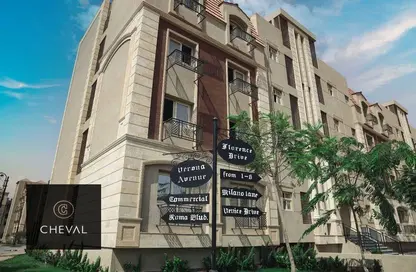 Apartment - 3 Bedrooms - 2 Bathrooms for sale in Rock Vera - 5th Settlement Compounds - The 5th Settlement - New Cairo City - Cairo