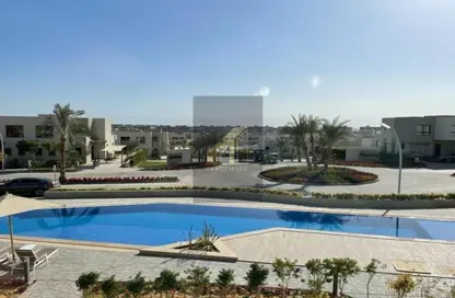 Chalet - 2 Bedrooms - 2 Bathrooms for sale in Azha - Al Ain Al Sokhna - Suez