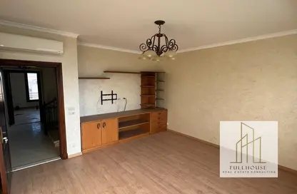 Townhouse - 4 Bedrooms - 4 Bathrooms for sale in 6 October Compounds - 6 October City - Giza