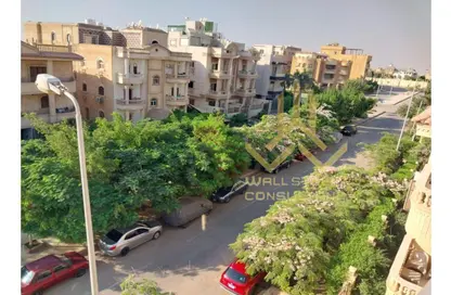 Apartment - 3 Bedrooms - 2 Bathrooms for rent in Aly Sharawy St. - Al Narges 5 - Al Narges - New Cairo City - Cairo