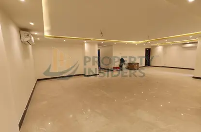 Apartment - 4 Bedrooms - 3 Bathrooms for sale in Mohi Al Din Abou El Ezz St. - Dokki - Giza